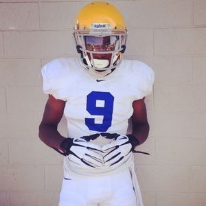 Meet your Posher, Lorne